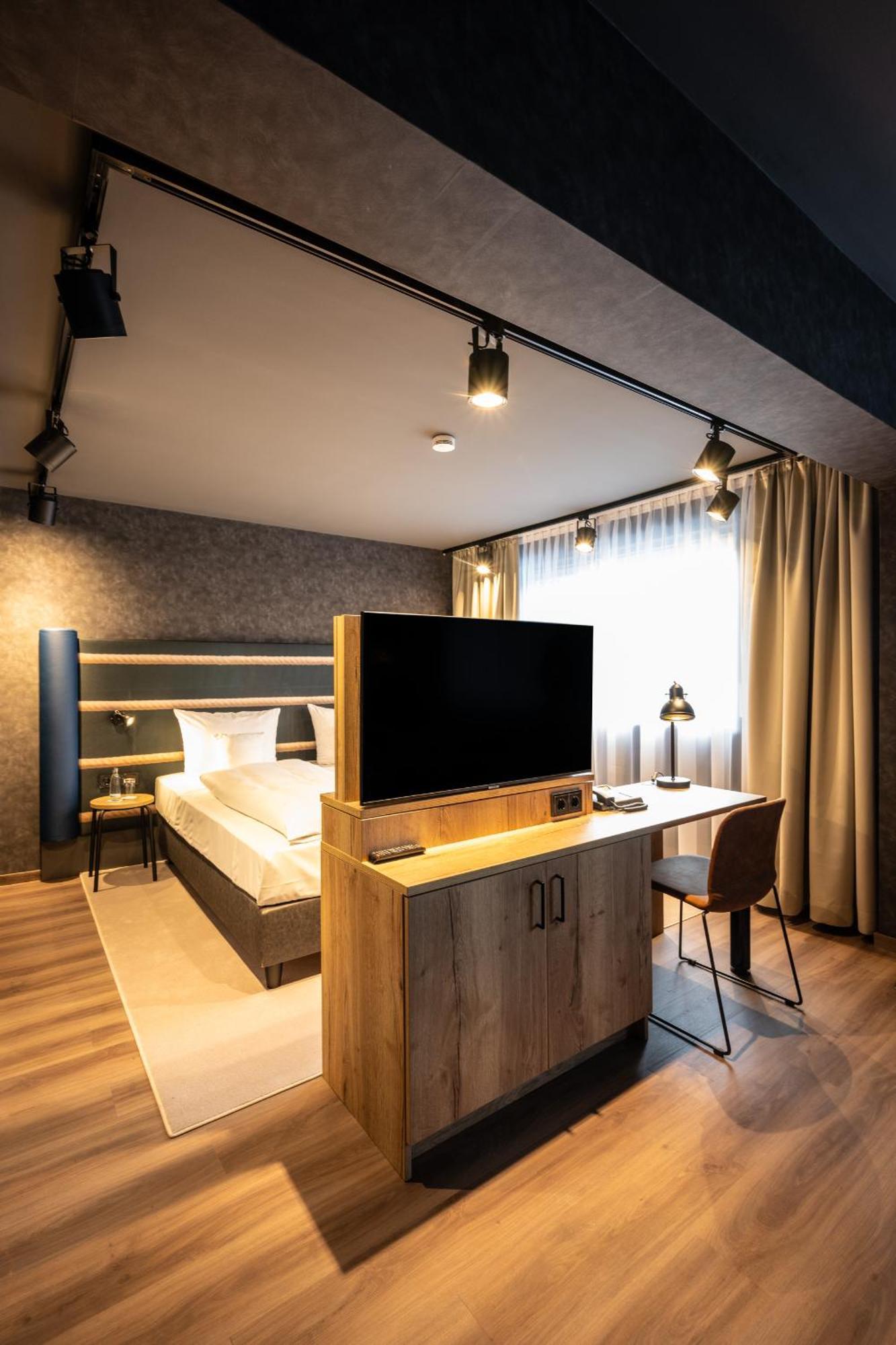 Hotel HerzogsPark Herzogenaurach Zimmer foto